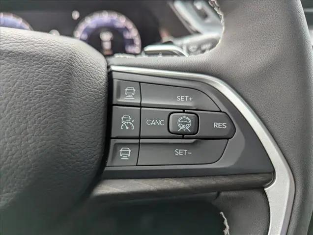 2026 Jeep Grand Cherokee L Altitude 4x2
