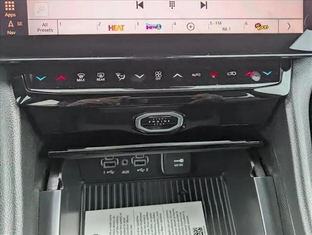 2026 Jeep Grand Cherokee L Altitude 4x2