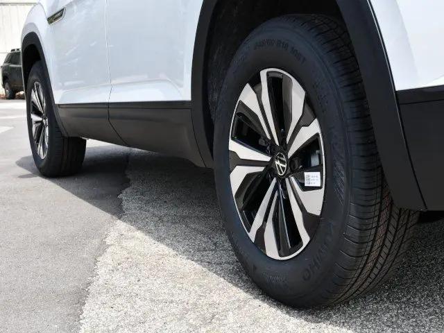 2026 Volkswagen Atlas Cross Sport SE