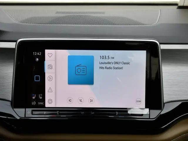 2026 Volkswagen Atlas Cross Sport SE
