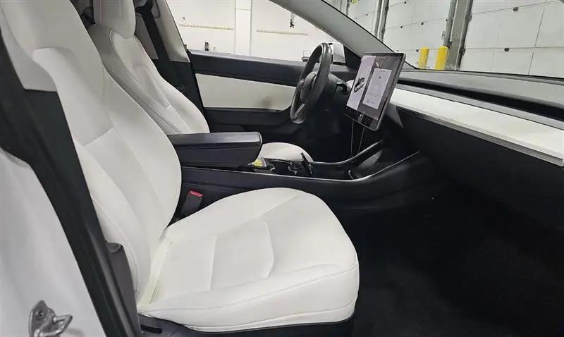 2020 Tesla Model 3 Standard Range Plus Rear-Wheel Drive