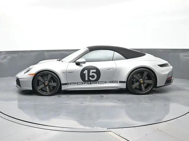 2026 Porsche 911 Carrera GTS Cabriolet