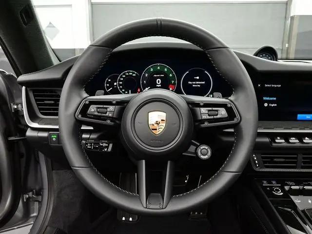 2026 Porsche 911 Carrera GTS Cabriolet