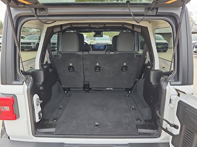 2025 Jeep Wrangler 4-Door Rubicon 4x4