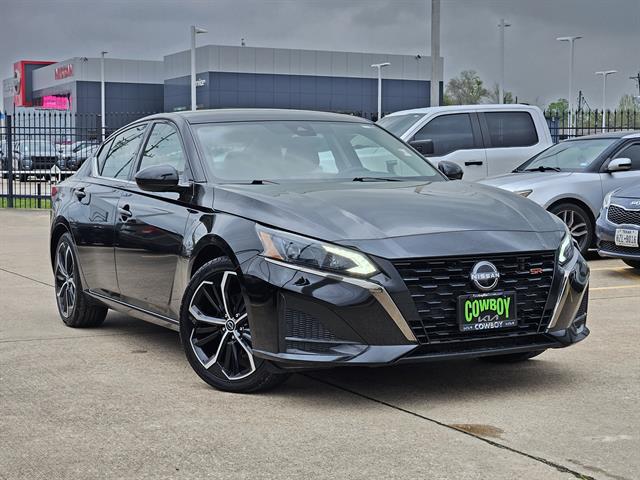 2024 Nissan Altima SR FWD