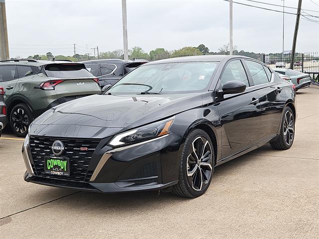 2024 Nissan Altima SR FWD