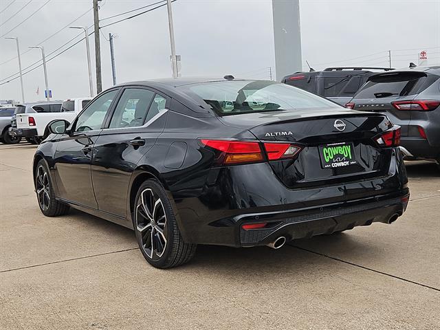 2024 Nissan Altima SR FWD