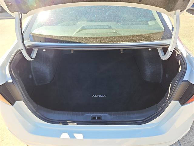 2024 Nissan Altima SR FWD