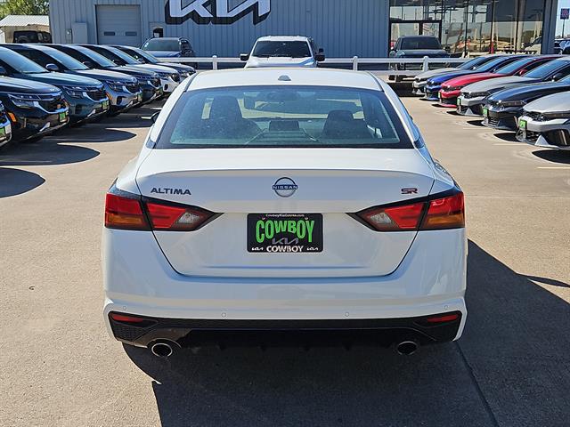 2024 Nissan Altima SR FWD