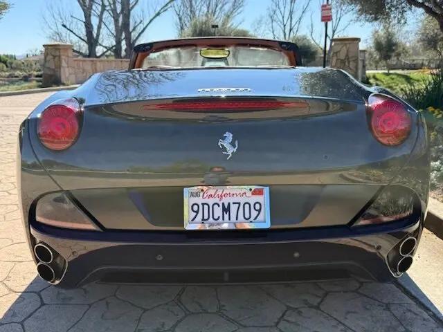 2010 Ferrari California Standard