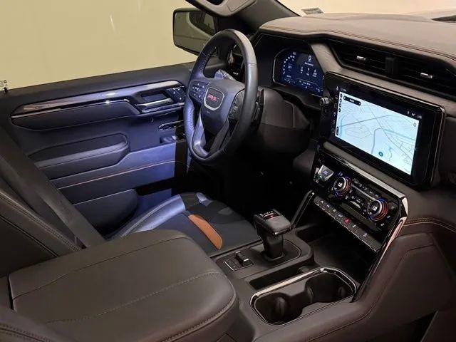 2024 GMC Sierra 1500 4WD Crew Cab Short Box AT4