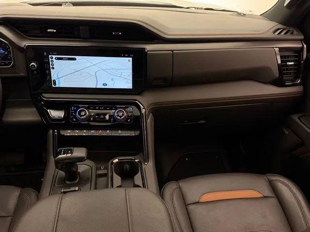 2024 GMC Sierra 1500 4WD Crew Cab Short Box AT4