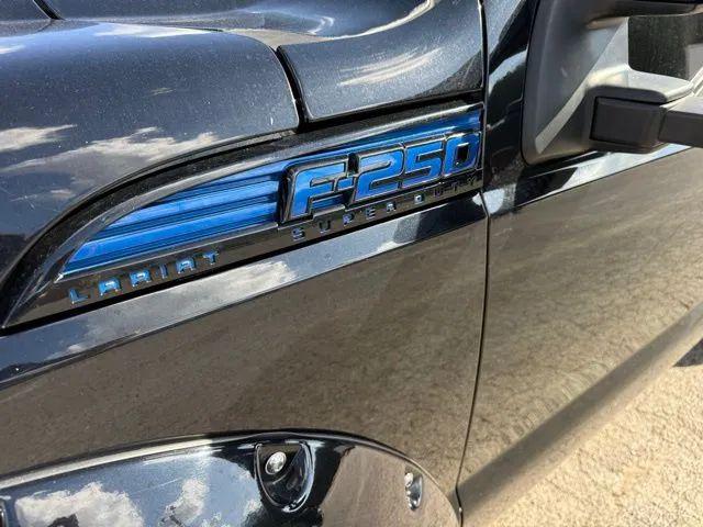 2016 Ford F-250 LARIAT