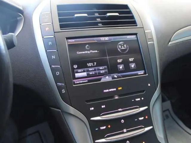 2013 Lincoln MKZ Base