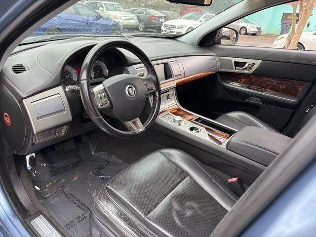 2009 Jaguar XF Premium Luxury