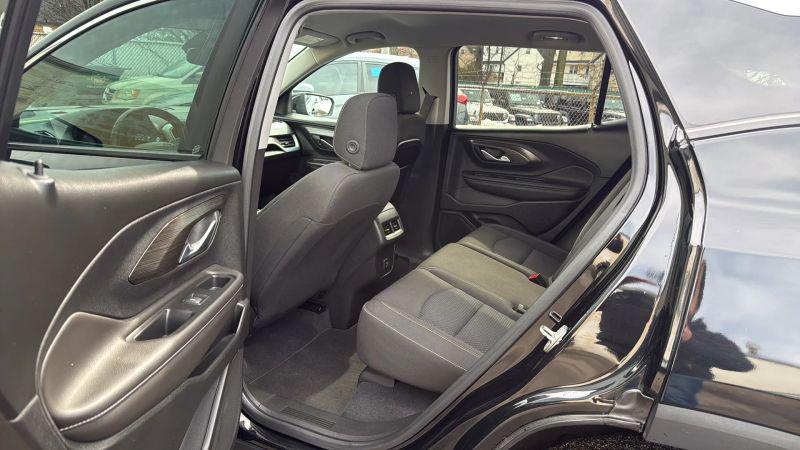 2022 GMC Terrain AWD SLE