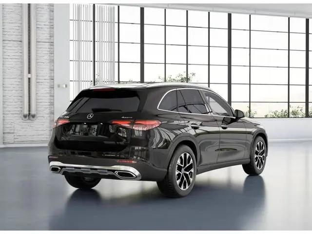 2026 Mercedes-Benz GLC 350e 4MATIC