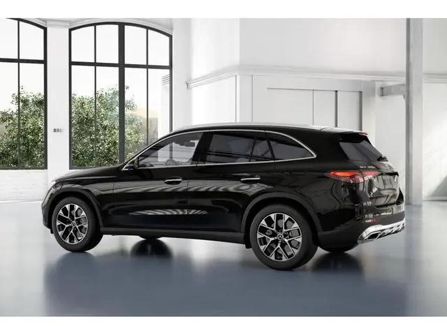 2026 Mercedes-Benz GLC 350e 4MATIC