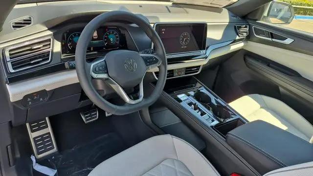 2026 Volkswagen Atlas Cross Sport SEL Premium R-Line