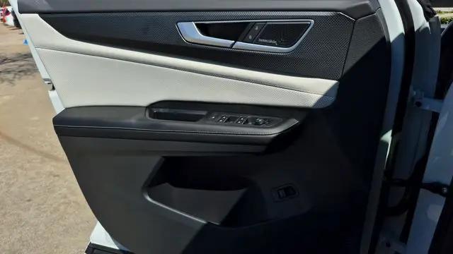 2026 Volkswagen Atlas Cross Sport SEL Premium R-Line
