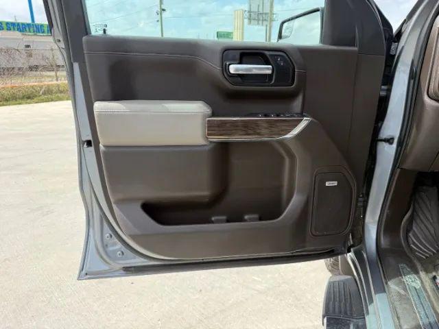 2020 Chevrolet Silverado 1500 4WD Crew Cab Short Bed RST