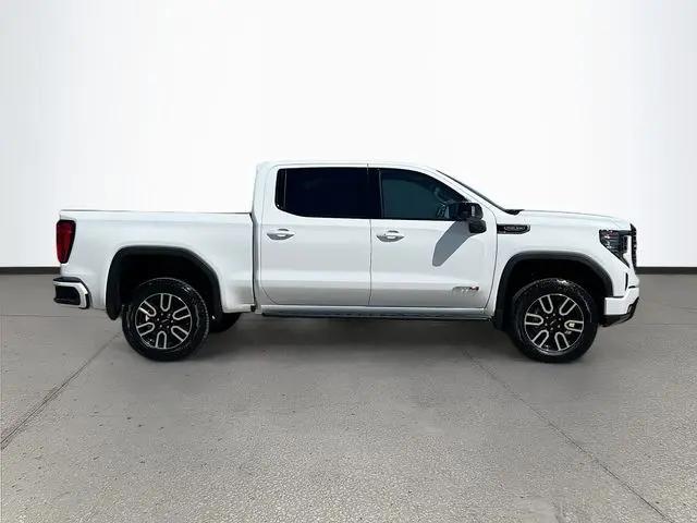 2026 GMC Sierra 1500 Crew Cab, Short Bed, AT4, 4WD