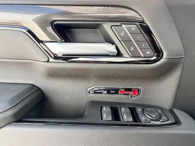 2026 GMC Sierra 1500 Crew Cab, Short Bed, AT4, 4WD