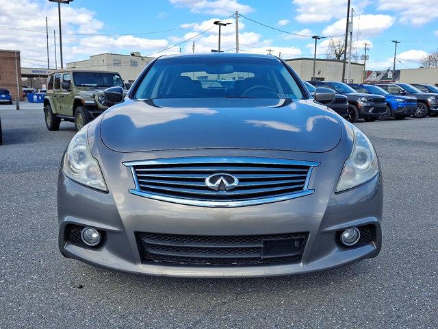 2013 INFINITI G37 x