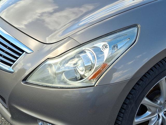 2013 INFINITI G37 x