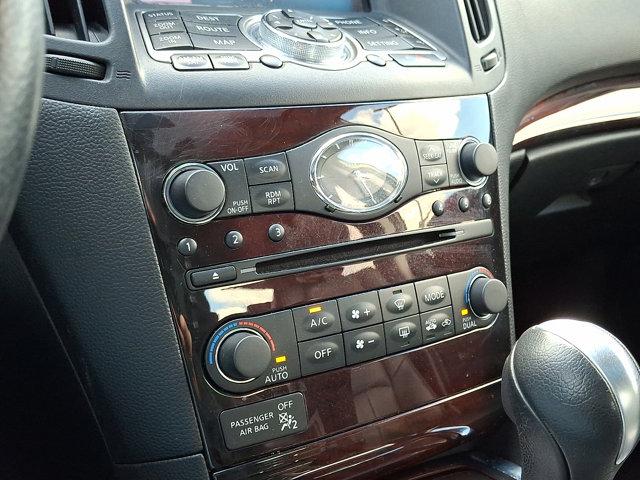 2013 INFINITI G37 x