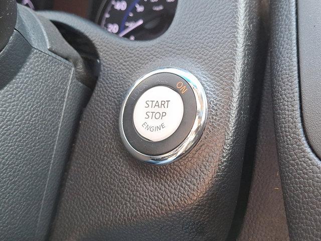 2013 INFINITI G37 x