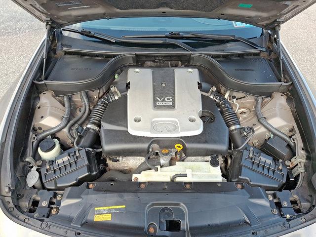 2013 INFINITI G37 x