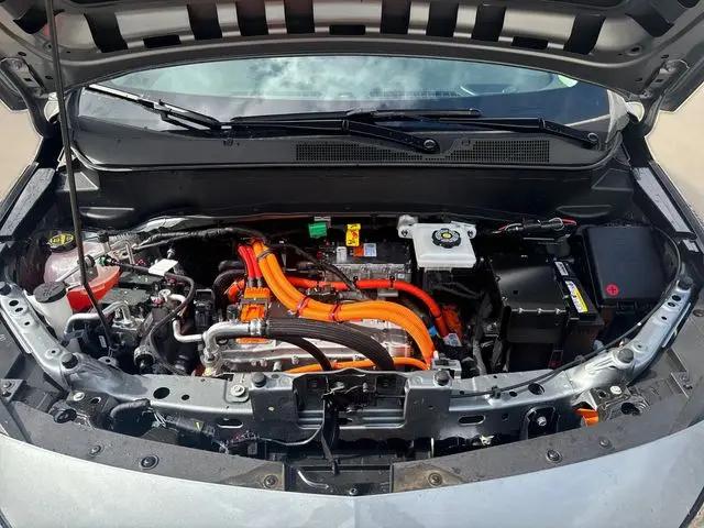 2027 Chevrolet Bolt RS FWD
