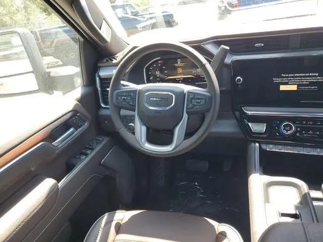 2026 GMC Sierra 2500HD Crew Cab, Standard Bed, Denali, 4WD
