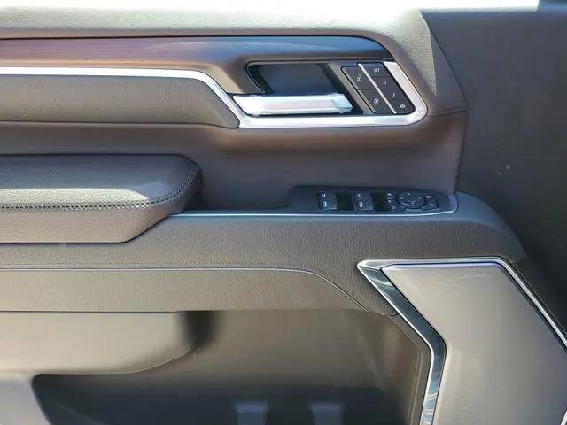 2026 GMC Sierra 2500HD Crew Cab, Standard Bed, Denali, 4WD