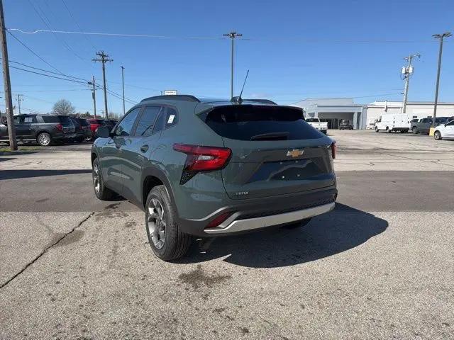 2026 Chevrolet Trax FWD LT