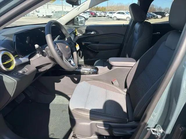 2026 Chevrolet Trax FWD LT