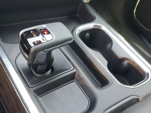 2026 GMC Sierra 1500 Crew Cab, Standard Bed, Elevation, 4WD
