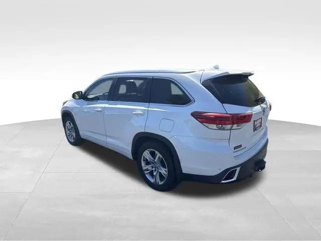 2017 Toyota Highlander Limited