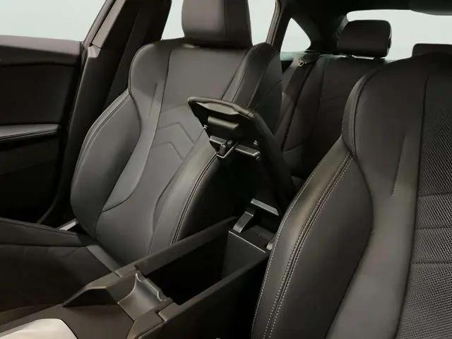 2026 BMW Coupe 228i