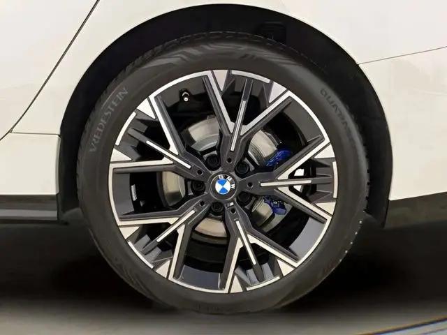 2026 BMW Coupe 228i