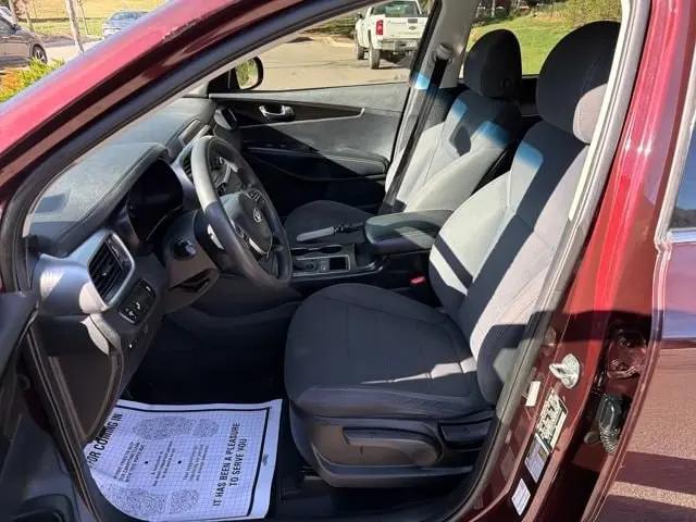 2019 Kia Sorento 2.4L LX