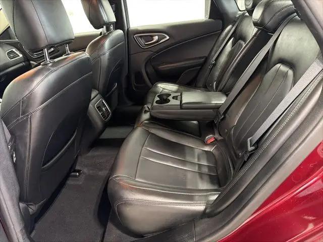 2015 Chrysler 200 C