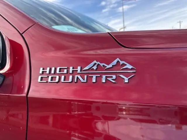 2026 Chevrolet Suburban High Country, 4WD