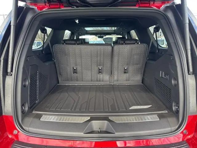 2026 Chevrolet Suburban High Country, 4WD