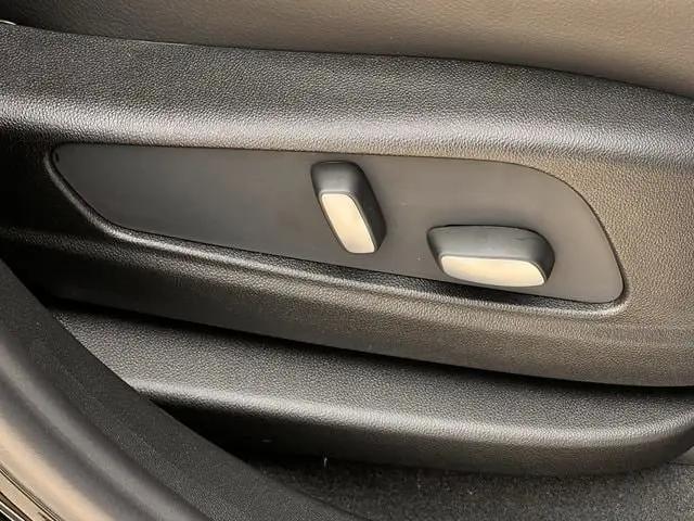 2026 Cadillac XT5 Luxury FWD
