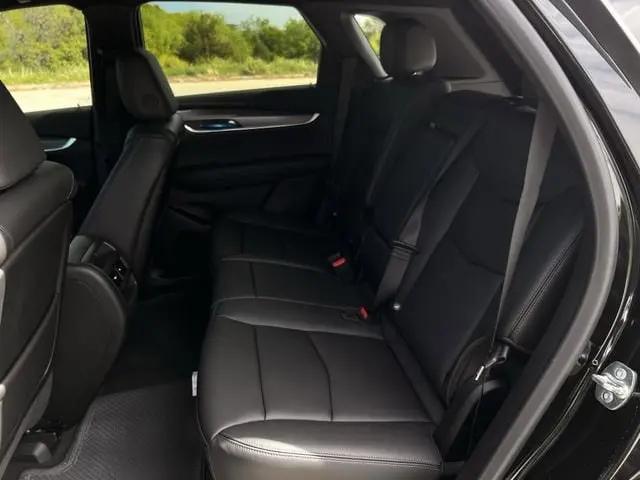 2026 Cadillac XT5 Luxury FWD