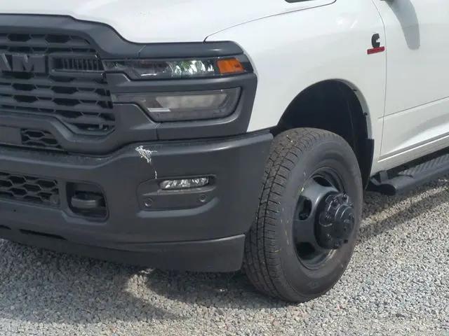 2026 Ram 3500 Tradesman Crew Cab 4x4 8 Box