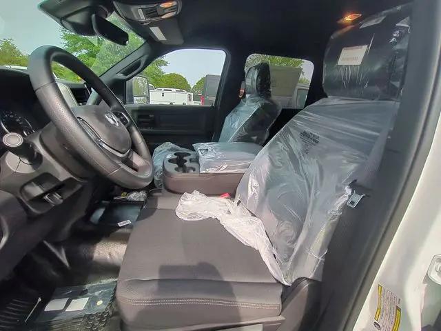 2026 Ram 3500 Tradesman Crew Cab 4x4 8 Box