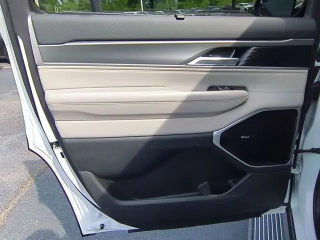 2026 Jeep Grand Wagoneer Limited Reserve 4x4